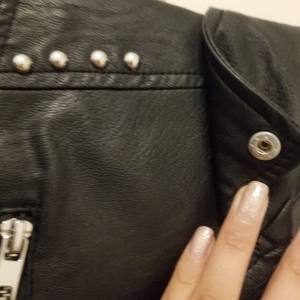 Jacket - Picture 3 of 10